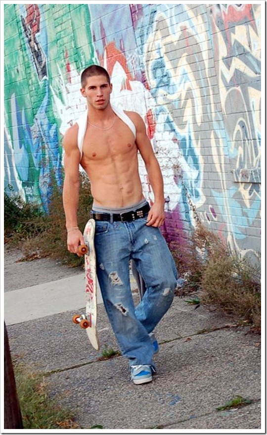 540px x 879px - Ripped Skater Boy - BoyImage.com - A Gay Male Photography Blog. Beautiful  images of hot guys.