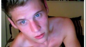 Hot Shirtless Webcam Boy