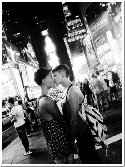 Kissing in Times Square