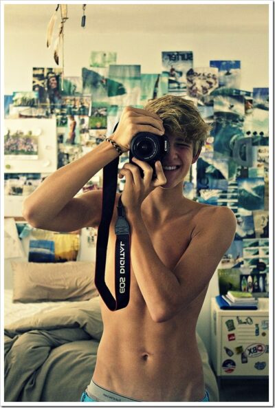 Cute Blond Shirtless Selfie