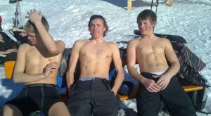 Snowboarder Boys