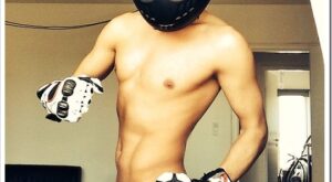 Hot Motorcycle Jock – Makes Me Want To Take A Ride!