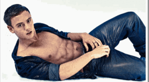 Can you ever get enough of Tom Daley? Here’s a little photo set that’s pretty hot – just like him