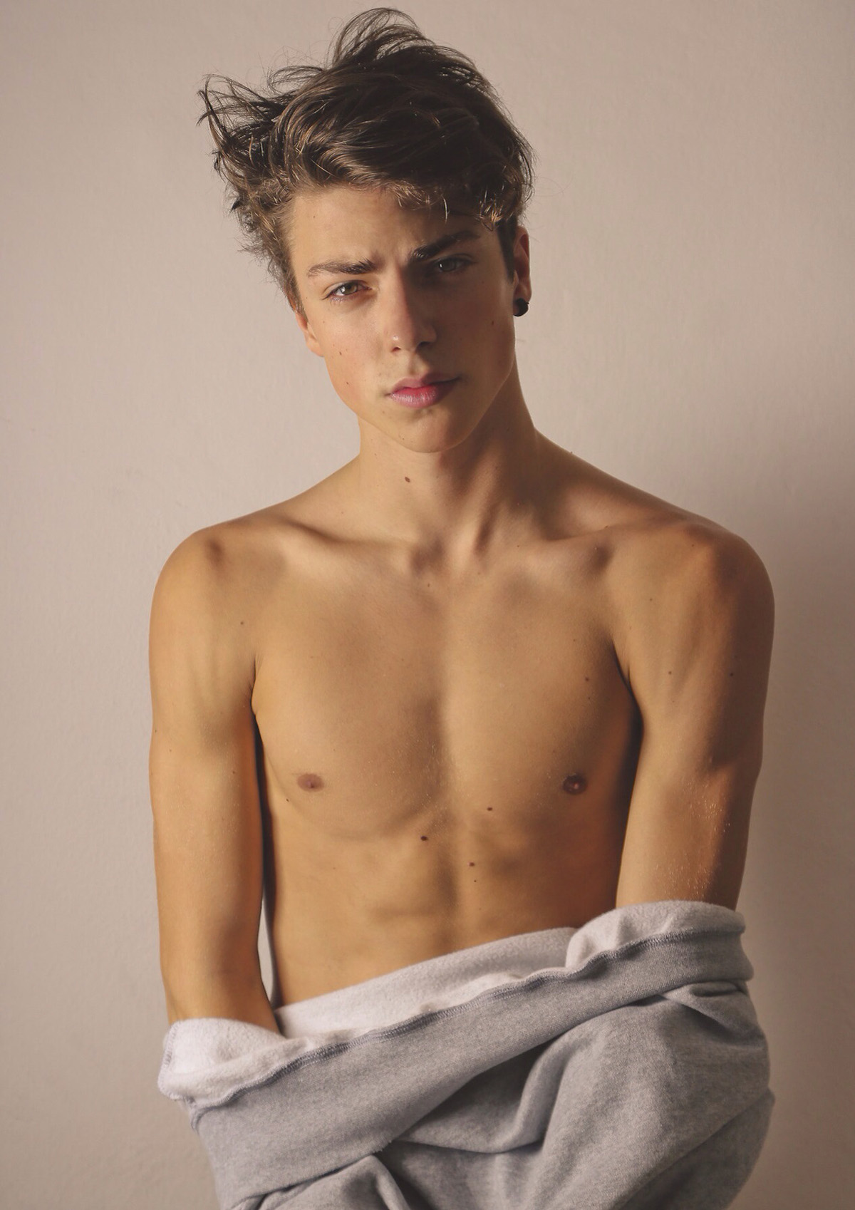 hot, smooth, gay twinks. hot models in underwear, briefs, speedos, and boxe...