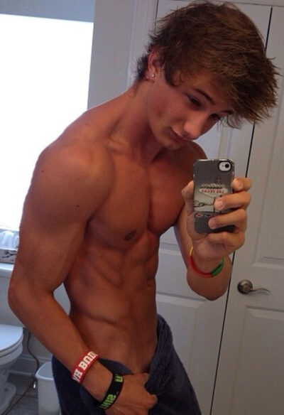 Chiseled Muscle Selfie