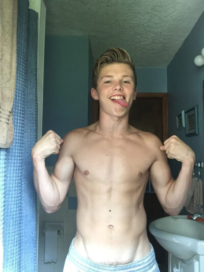 Muscle Twink Flex