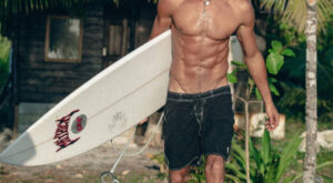 Chiseled Surfer Stud