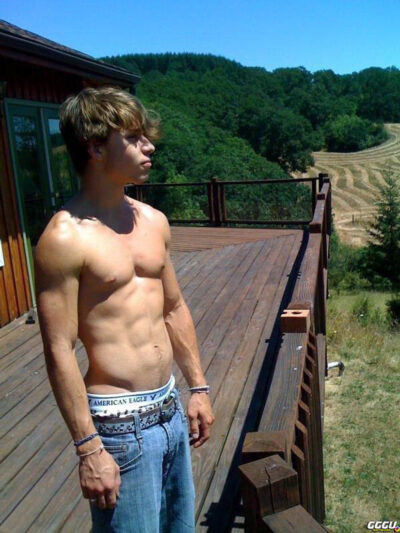 Sunning His Pecs