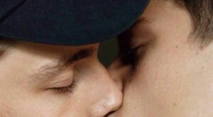 Young Kiss