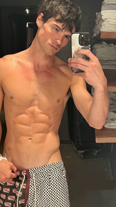 Abs Check Selfie
